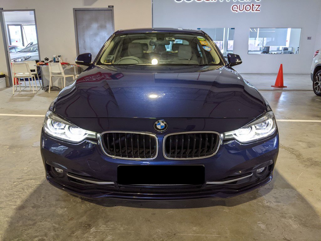 BMW 318i Sedan Led Nav