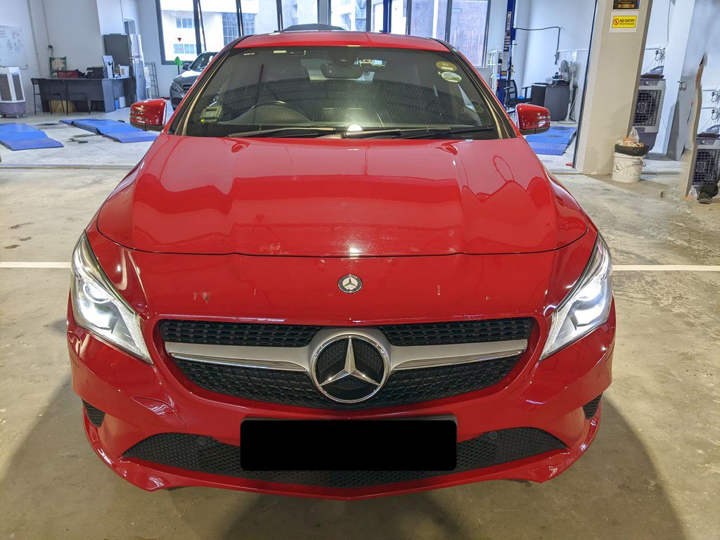 Mercedes Benz Cla180 (r18 Bi)