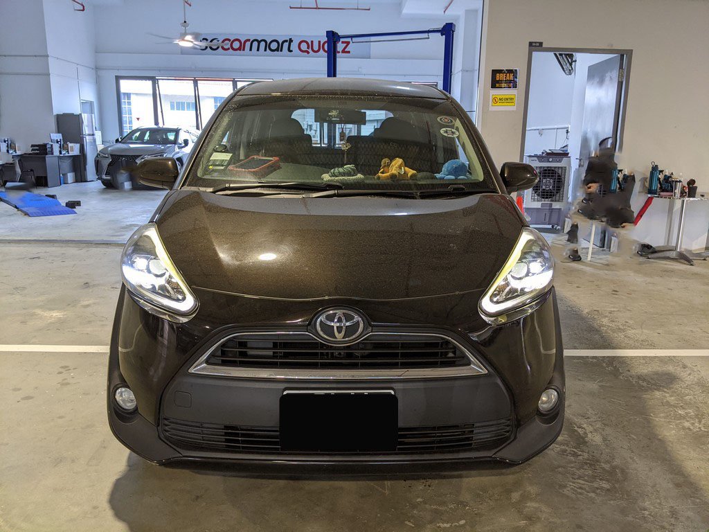 Toyota Sienta 1.5g Cvt Abs D/airbag 2wd 5dr