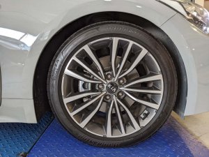 Kia Stinger 2.0A 2wd Sunroof
