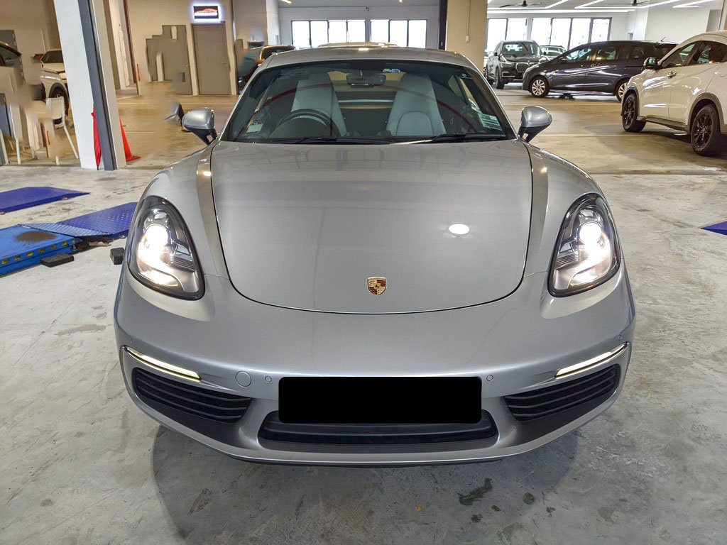 Porsche 718 Cayman (982)