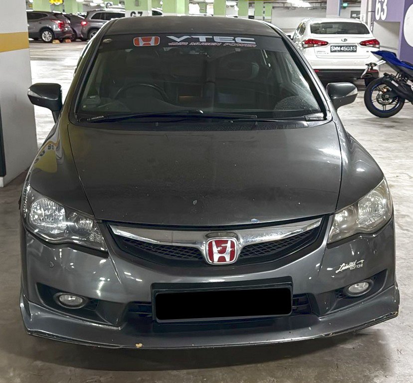 Honda Civic 1.8l 5at (COE Till 04/2031)