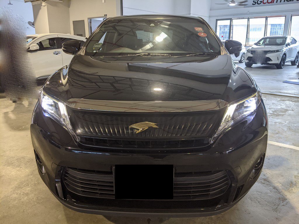 Toyota Harrier Premium 2.0 Cvt