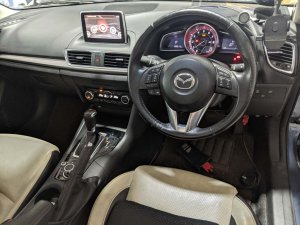 Mazda 3 4 Door Sedan 1.5L Sp.6eat