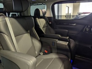 Toyota Alphard 2.5 Sr C Package Cvt (Hybrid)