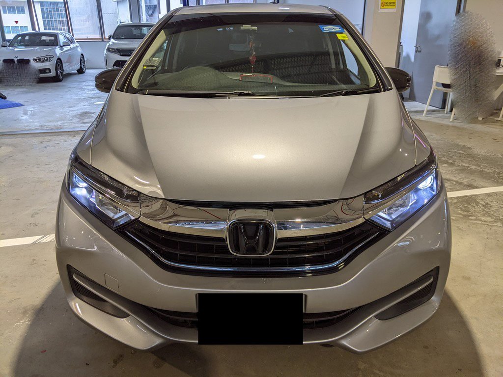 Honda Shuttle 1.5 Auto (Hybrid)