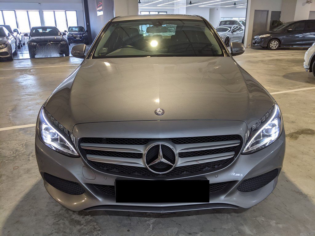 Mercedes Benz C180 Avantgarde (r17 Led)