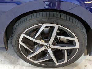 Volkswagen Golf Life Plus 1.5 Etsi (Hybrid)