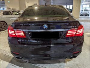 BMW 750li Sr Hid Nav Int A/str Rr/ent Tv Hud (COE Till 07/2031)