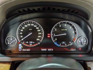 BMW 750li Sr Hid Nav Int A/str Rr/ent Tv Hud (COE Till 07/2031)