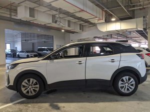 Peugeot 3008 1.2 Eat8 Active Premium
