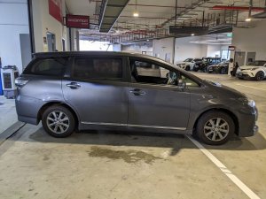 Toyota Wish 1.8 Cvt