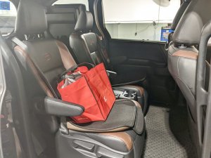Toyota Voxy 1.8sz (Hybrid)