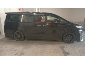 Toyota Vellfire 2.5 Cvt S/r