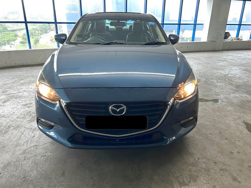 Mazda 3 Sedan 1.5 At Eu6