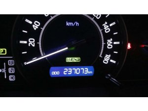 TOYOTA NOAH HYBRID 7-SEATER 1.8X CVT