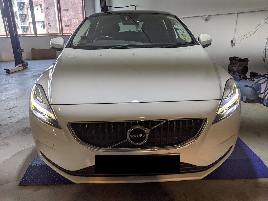 Volvo V40 T2 (a)