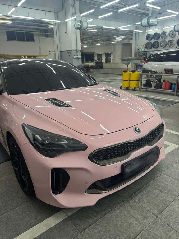 Kia Stinger 2.0A 2WD Sunroof