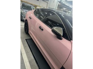 Kia Stinger 2.0A 2WD Sunroof