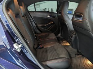Mercedes Benz A180d Amg Line Auto