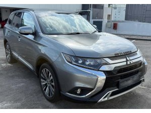 Mitsubishi Outlander 2.0 CVT