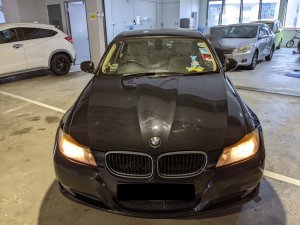 BMW 318i 2.0l A/t Abs D/airbag 2wd 4dr (COE Till 02/2030)