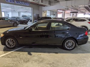 BMW 318i 2.0l A/t Abs D/airbag 2wd 4dr (COE Till 02/2030)