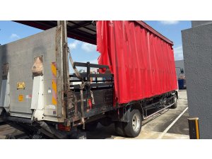 MITSUBISHI FUSO FK62FMZ1RDEB