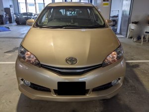 Toyota Wish 1.8 Cvt