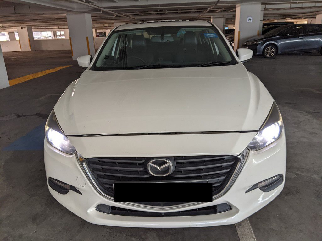 Mazda 3 Sedan 1.5 At Eu6