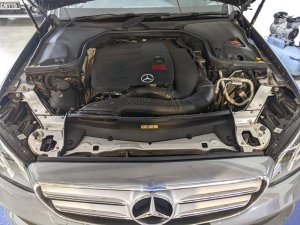 Mercedes Benz E200 Sedan Avg (r18 Led)