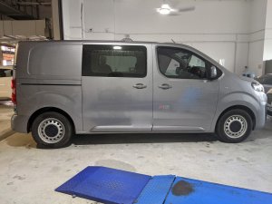 Opel E Vivaro (Electric Vehicle)
