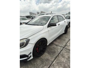 Mercedes Benz A200 (bi Xenon) (COE Till 04/2033)