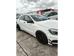 Mercedes Benz A200 (bi Xenon) (COE Till 04/2033)