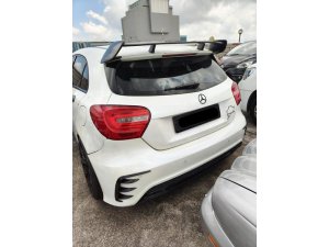 Mercedes Benz A200 (bi Xenon) (COE Till 04/2033)