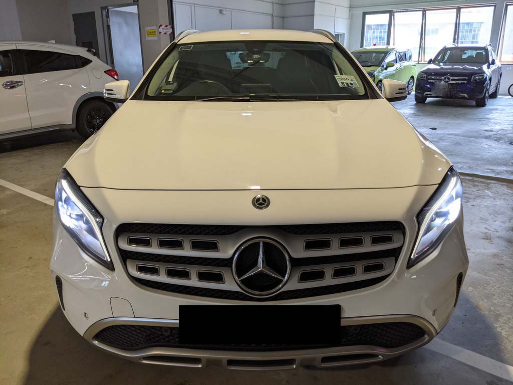 Mercedes Benz GLA180 Urban (R18 Led)