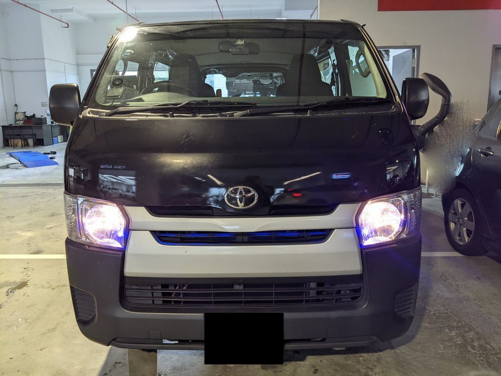 Toyota Hiace Dx 2.8 Auto