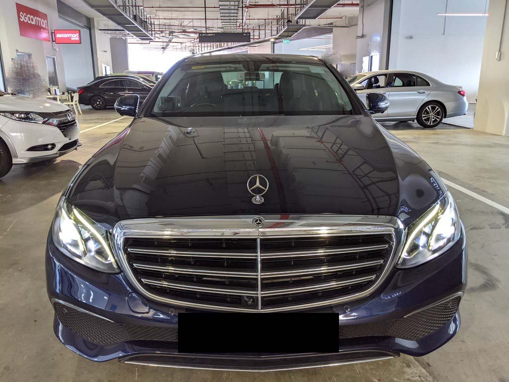 Mercedes Benz E200 Sedan Exclusive (R18 Led)