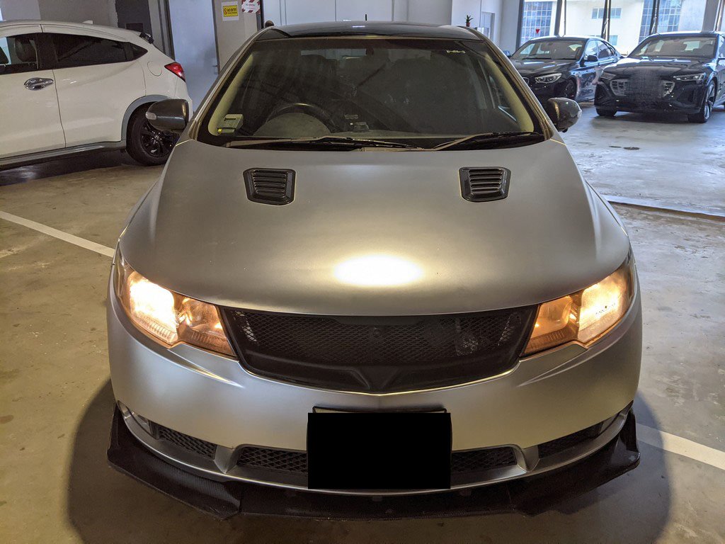 Kia Cerato Ex Forte 1.6l M/t Abs Ab 2wd 4dr (COE Till 06/2029)