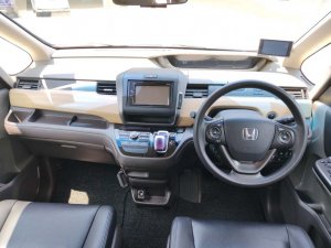 Honda Freed Hybrid 1.5g Auto (Hybrid)