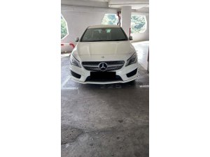 Mercedes Benz CLA180 (R18 BI) (COE Till 02/2029)