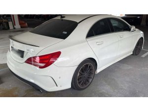 Mercedes Benz CLA180 (R18 BI) (COE Till 02/2029)