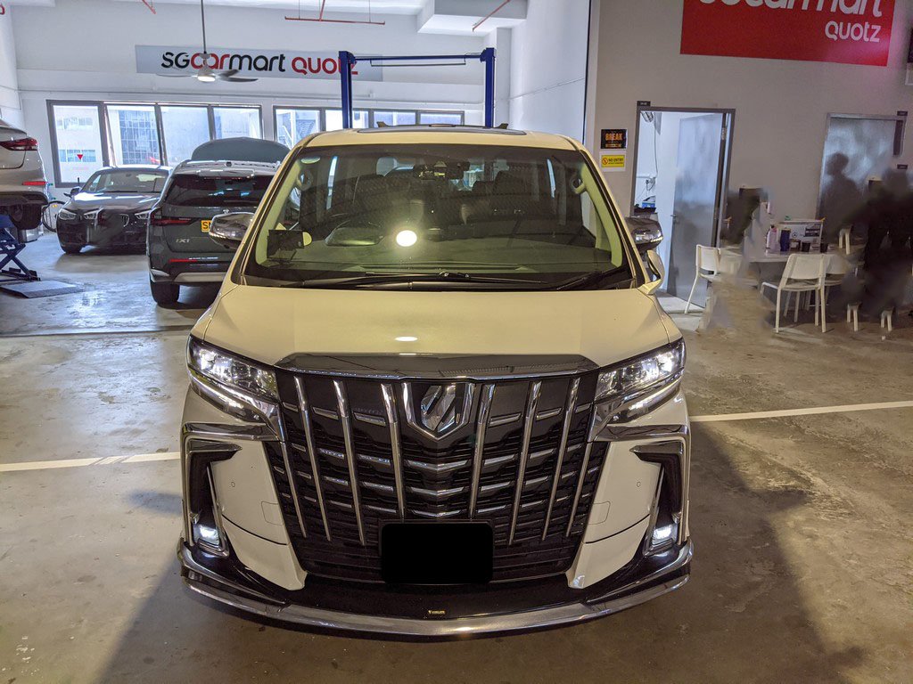 Toyota Alphard 2.5sc Cvt
