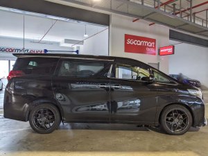 Toyota Alphard 2.5X Cvt Abs D/Airbag 2wd 5dr