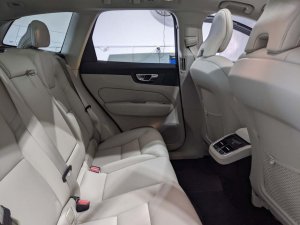 Volvo XC60 B5 Plus (Hybrid)