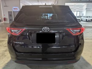 Toyota Harrier Elegance 2.0 Cvt