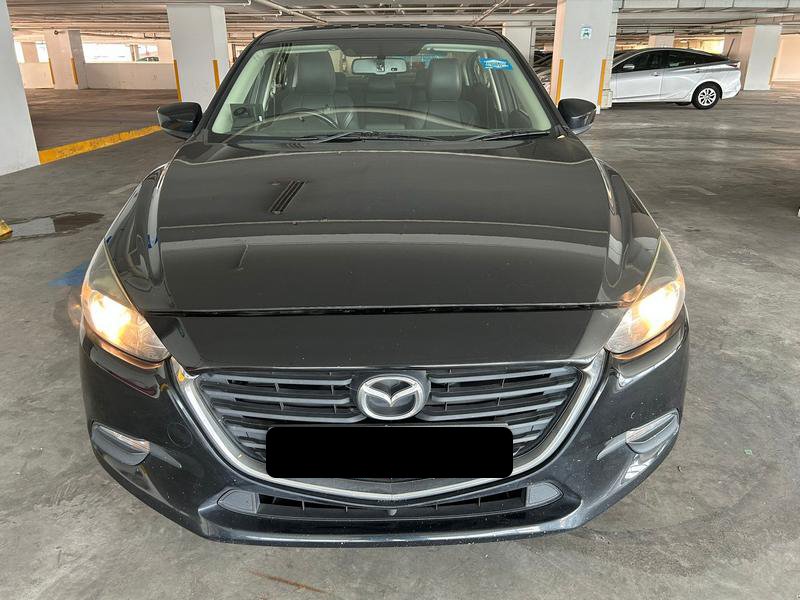 Mazda 3 Sedan 1.5 At Eu6