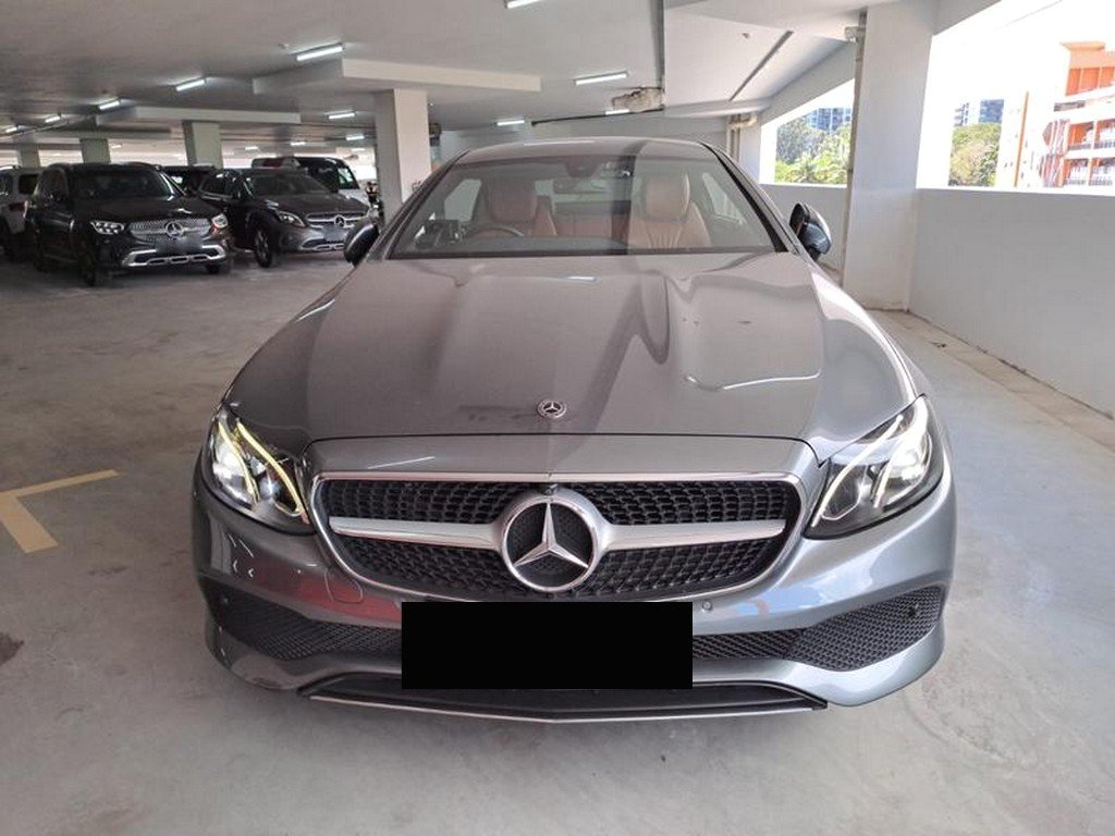 Mercedes Benz E200 Coupe (R18 Led)