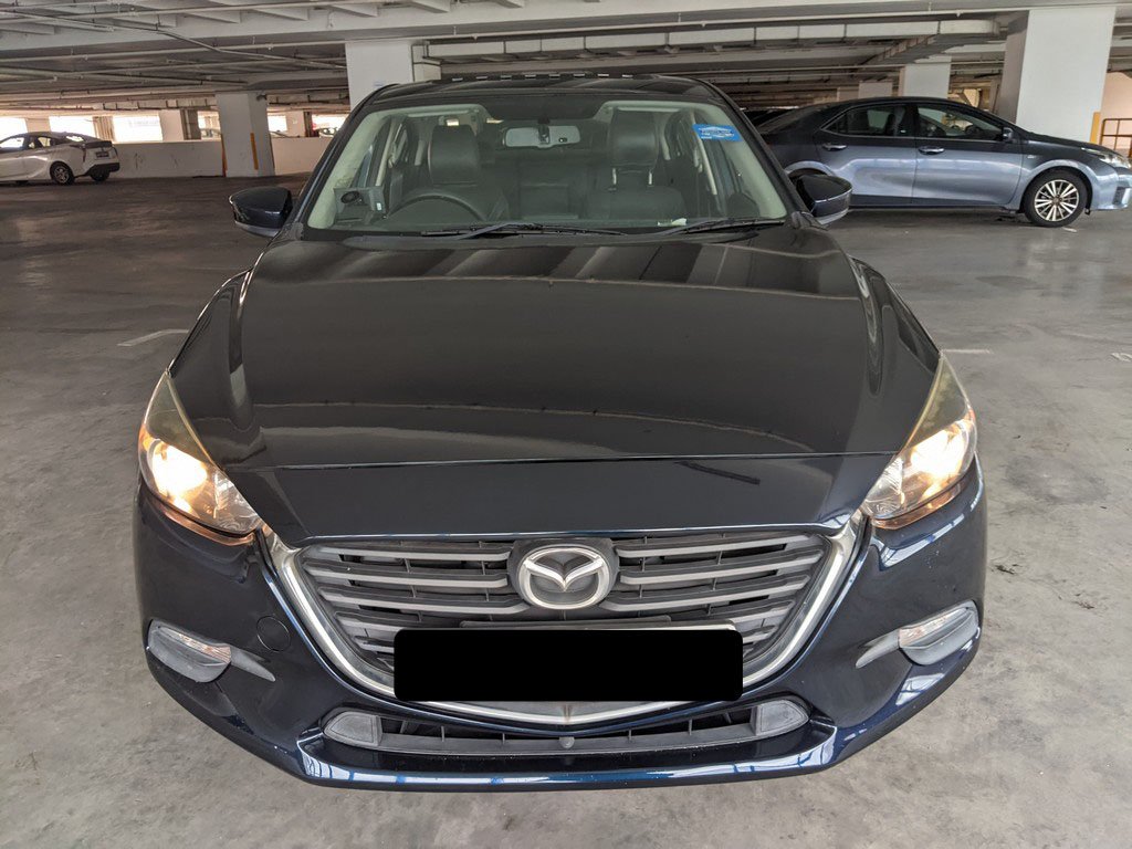 Mazda 3 Sedan 1.5 At Eu6