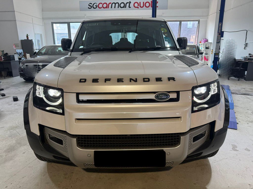 Land Rover Defender 110 2.0p Awd 6 Seater